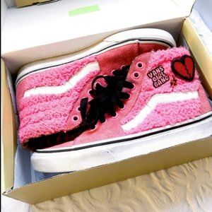 Van's SK8-Hi Sherpa Girl Gang